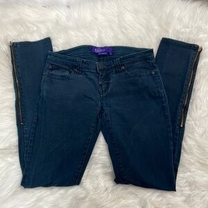 Miley Cyrus & Max Azria Low Rise Skinny Black Ebony Jeans, Size 7